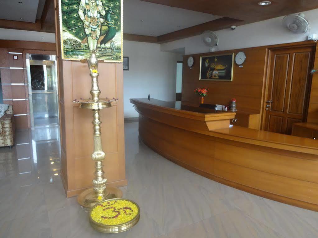 Hotel Geethu International Kovalam Εξωτερικό φωτογραφία